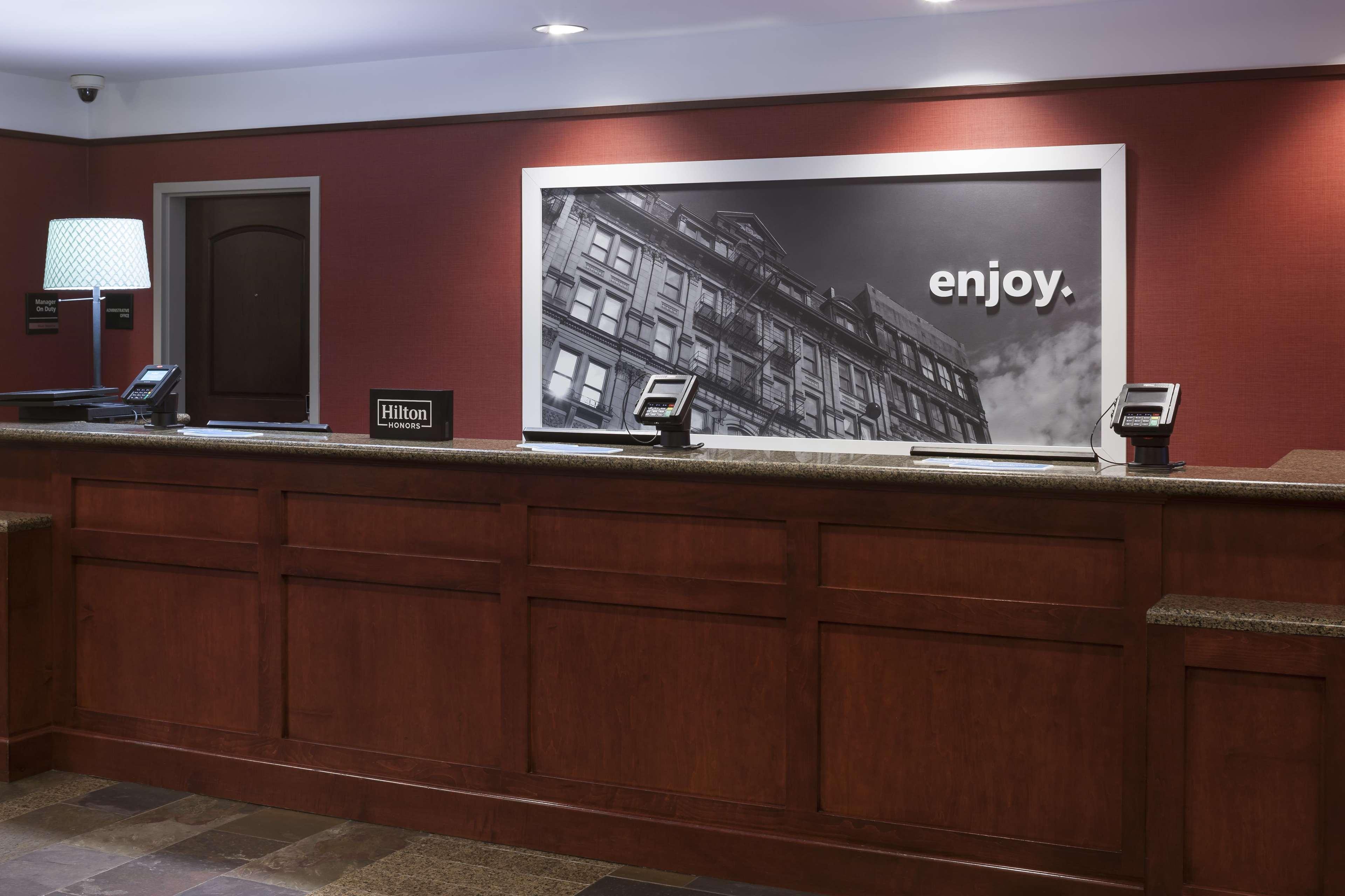 Hampton Inn & Suites Oklahoma City-Bricktown Екстер'єр фото