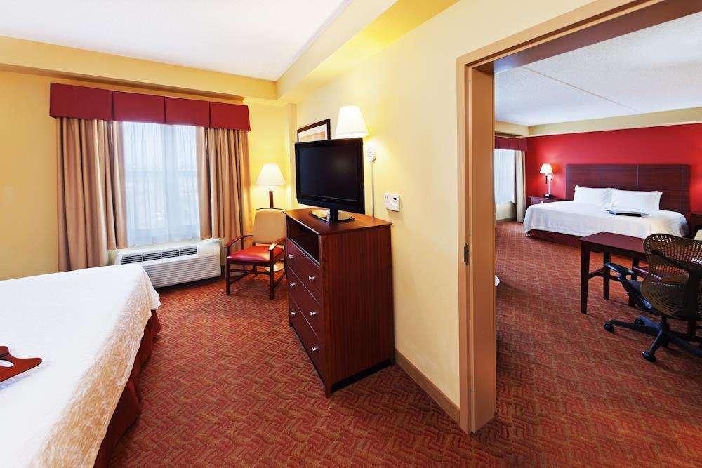 Hampton Inn & Suites Oklahoma City-Bricktown Екстер'єр фото