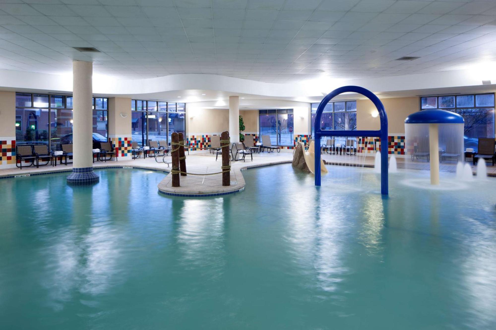 Hampton Inn & Suites Oklahoma City-Bricktown Екстер'єр фото