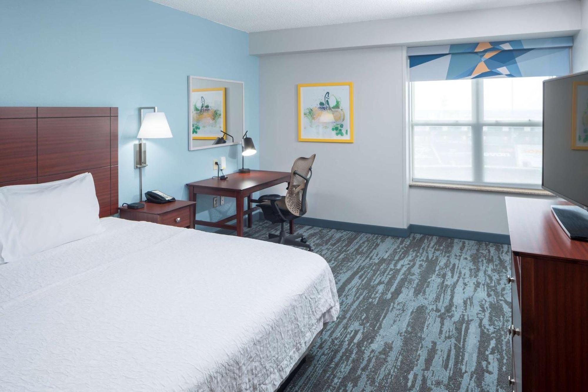 Hampton Inn & Suites Oklahoma City-Bricktown Екстер'єр фото